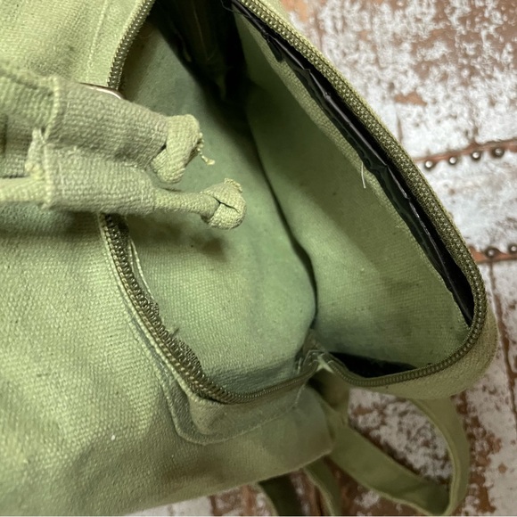 Small Canvas Backpack - Picture 3 of 10